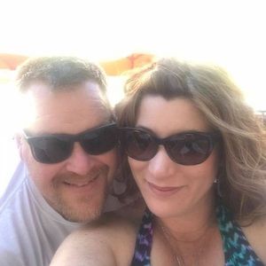 Meet your Posher, Buddy